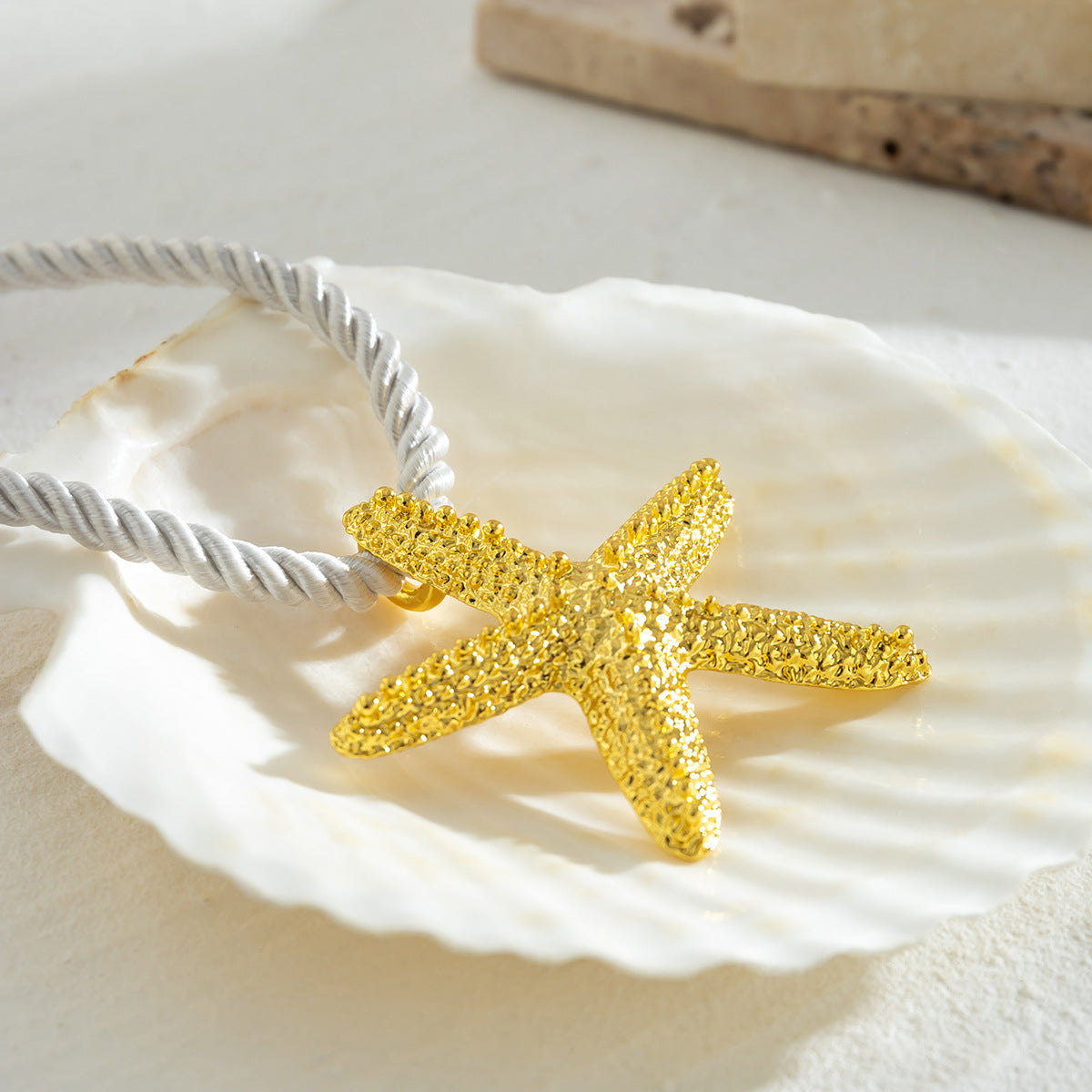 Planderful Vienna Verve Necklace – Sweet and Stylish Ocean Starfish Design