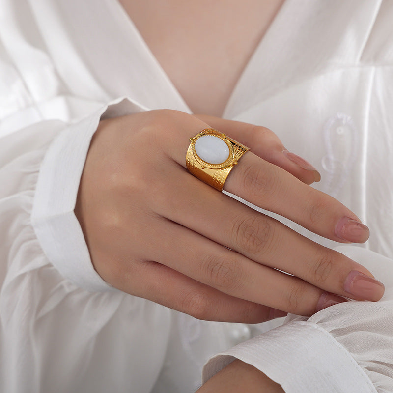 Luxurious French Retro Turquoise Gold Plated Ring for Women