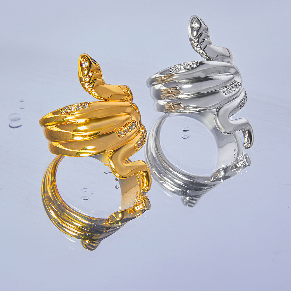 Luxurious Snake Design Copper Ring with Zircon Detail
