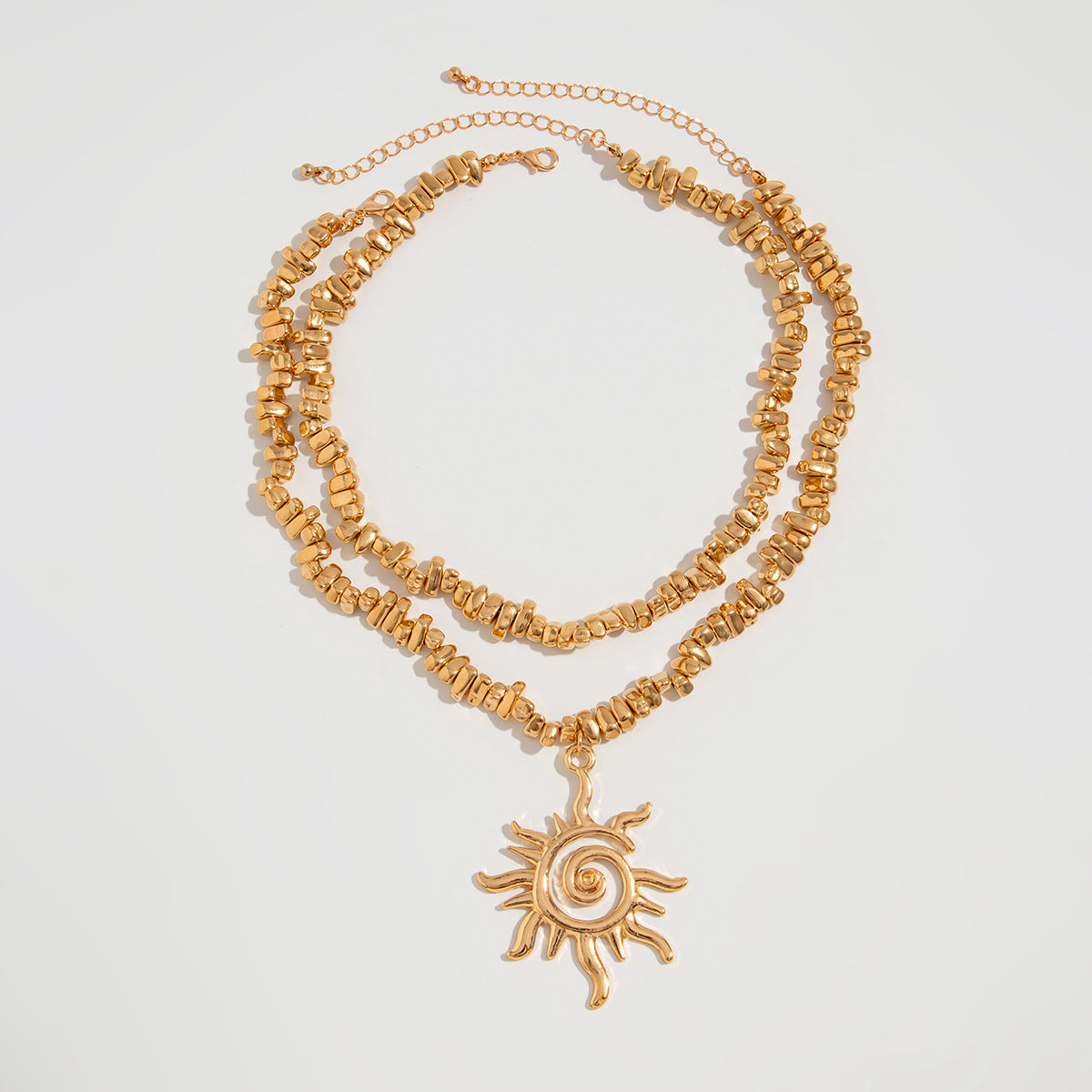 Planderful Vienna Verve Necklace – Personalized Retro Hollow Design