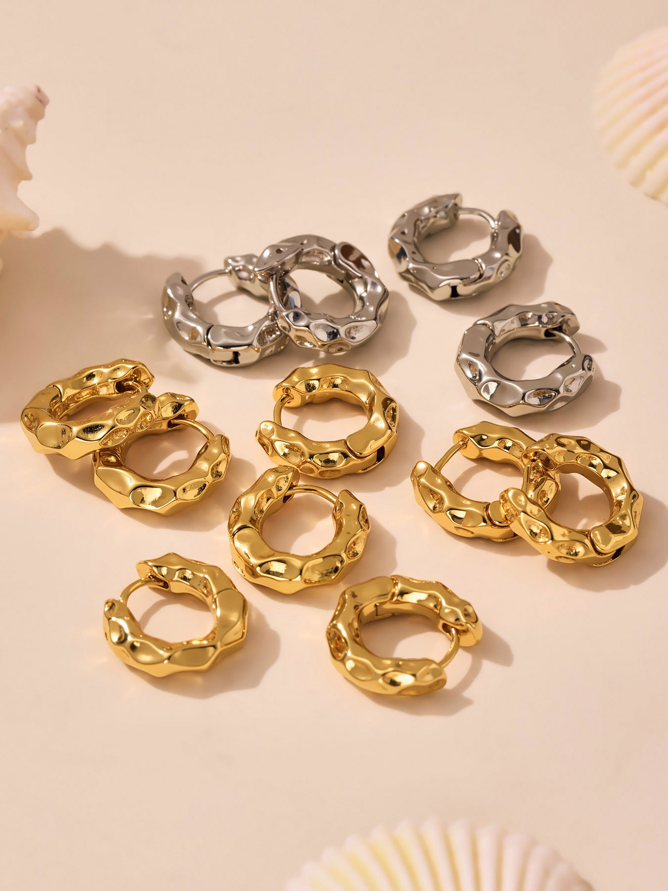 Planderful Everyday Genie Rivet Ring Earrings Commuters