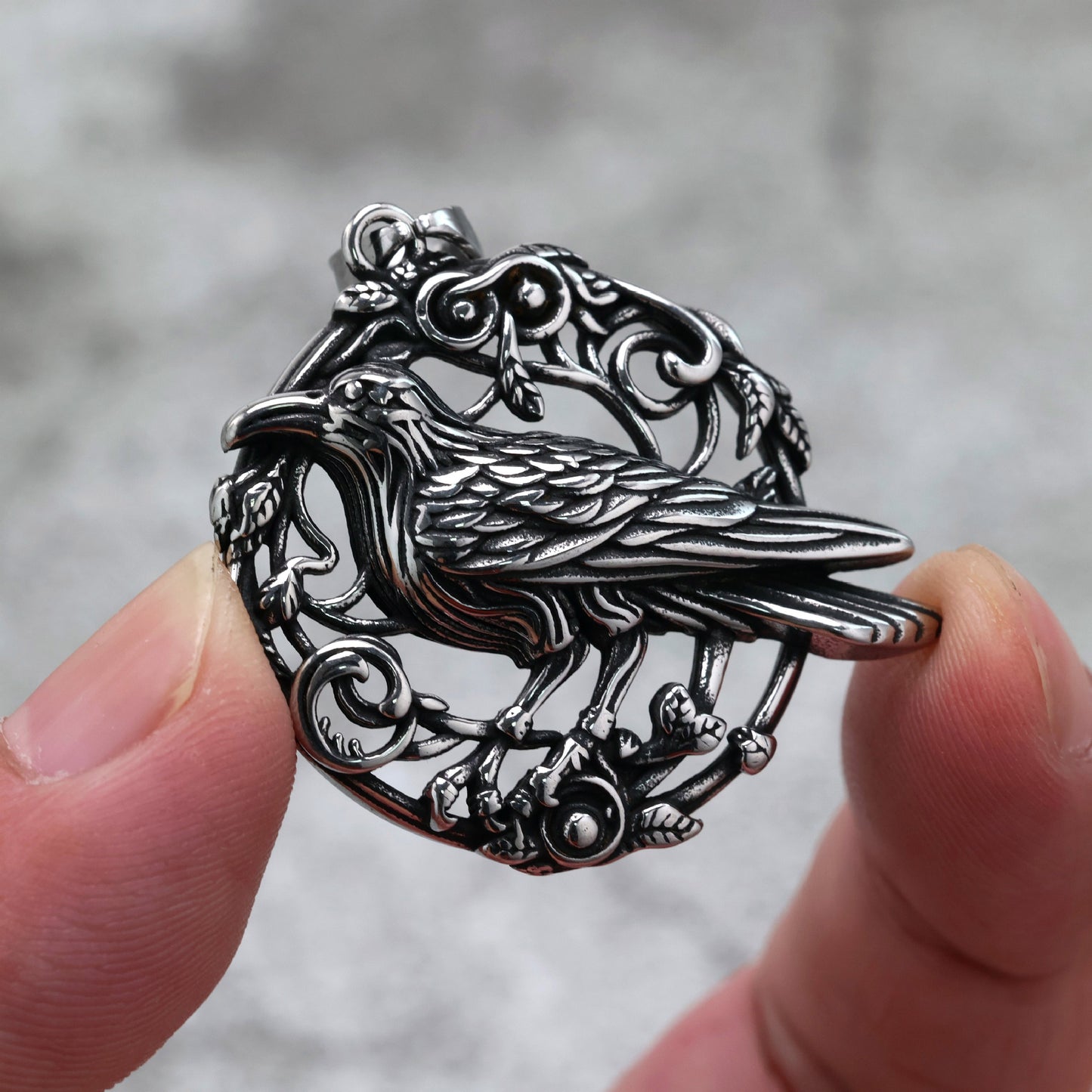 Planderful Magpie Pendant Necklace Unisex Stainless Steel European American Retro Single-Sided