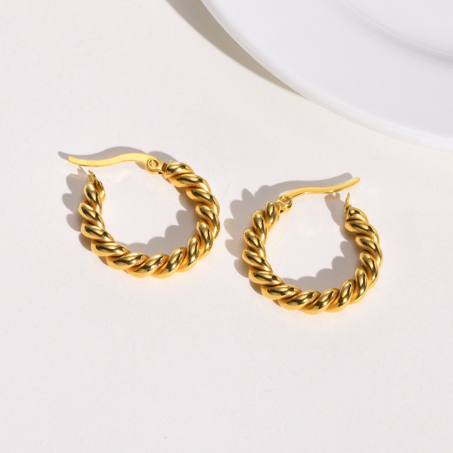 Stainless Steel Twist Earrings Gold Simple Ins Fashion Chic