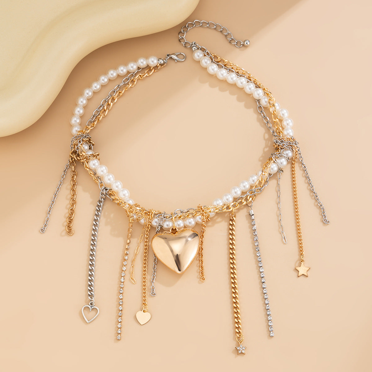 Planderful Vienna Verve Necklace – Exaggerated Heart-Shaped Pendant