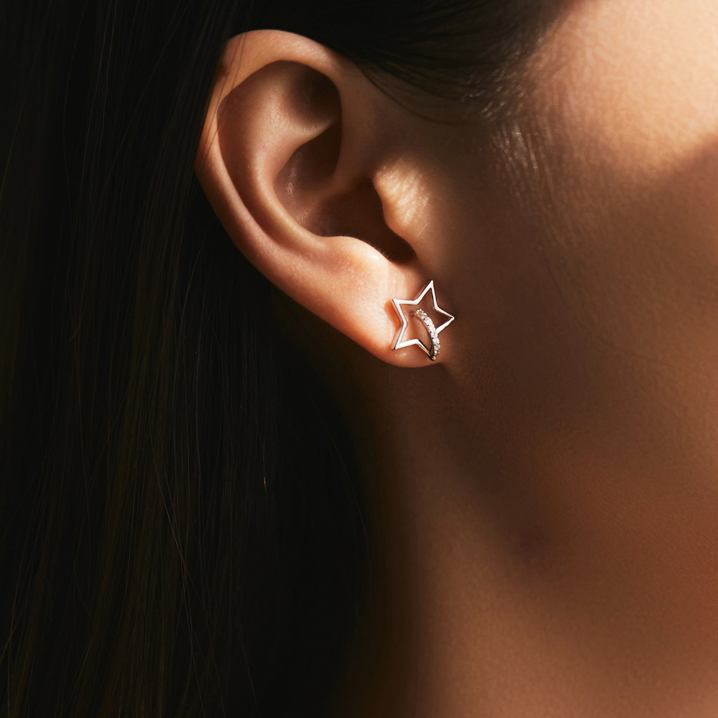 Planderful Everyday Genie Earrings – Elegant Sterling Silver with Zircon Accents