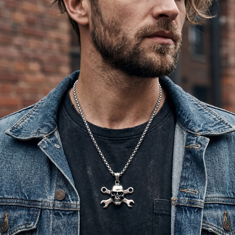 Viking Weapon Element Pendant Punk Street Double Knife Skull Baseball Bat Skull Necklace