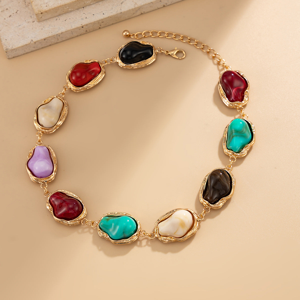 Baroque Stone Pearl Collarbone Necklace