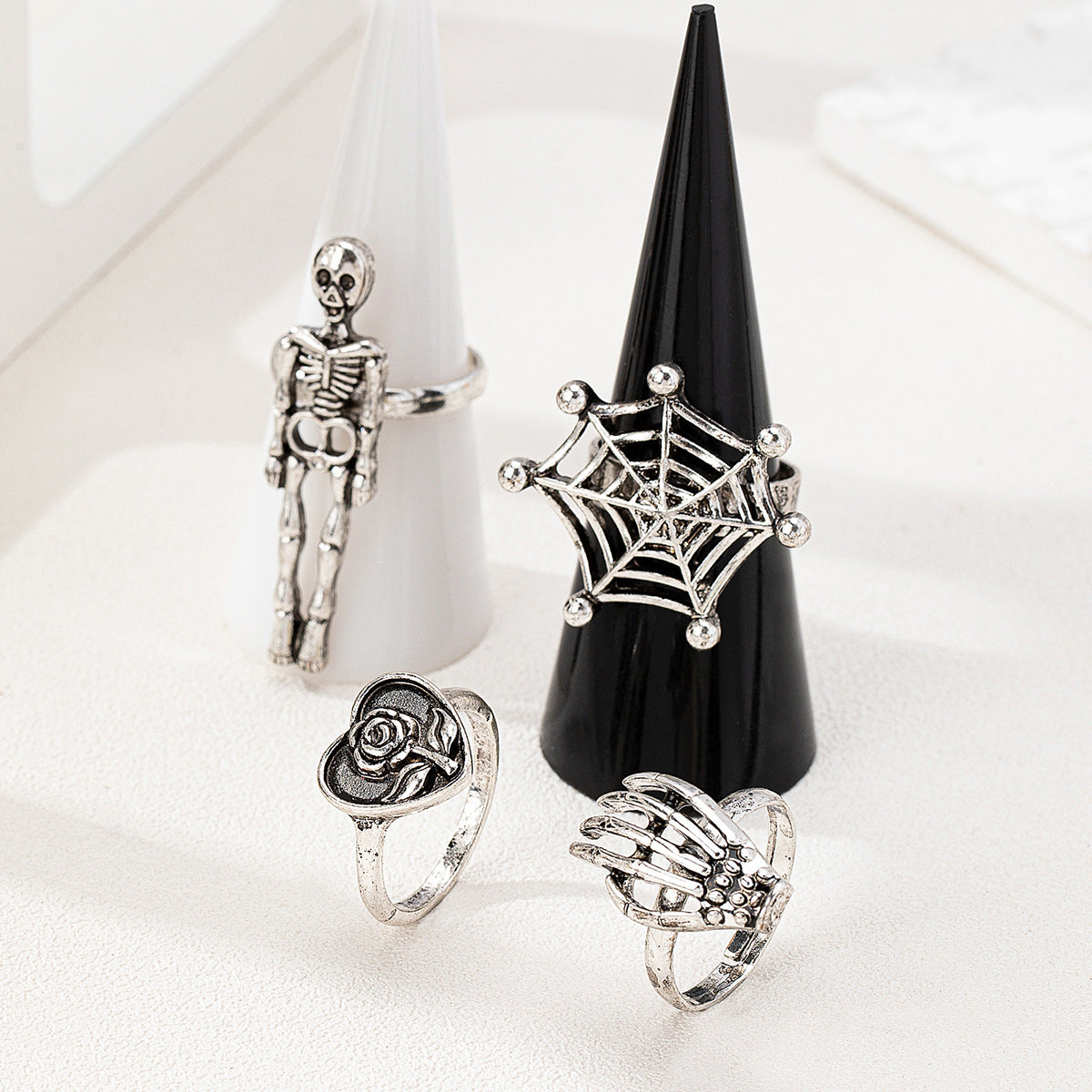 Retro Personalized Dark Drum Tower Rings for Women Planderful