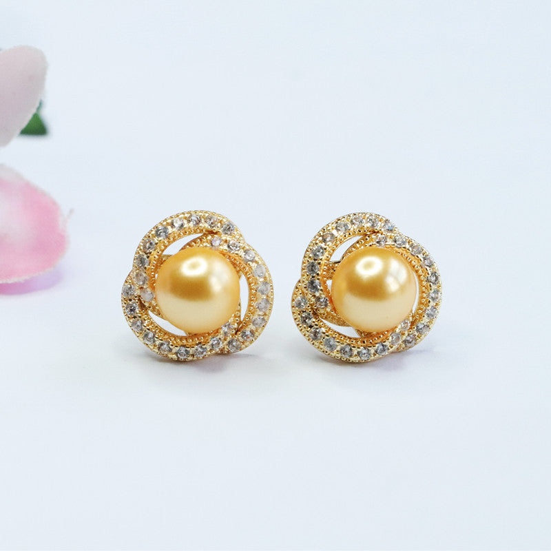 Champagne Shell Pearl Nest Stud Earrings