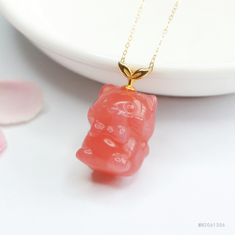 Yanyuan Agate Cat Silver Pendant — No Chain