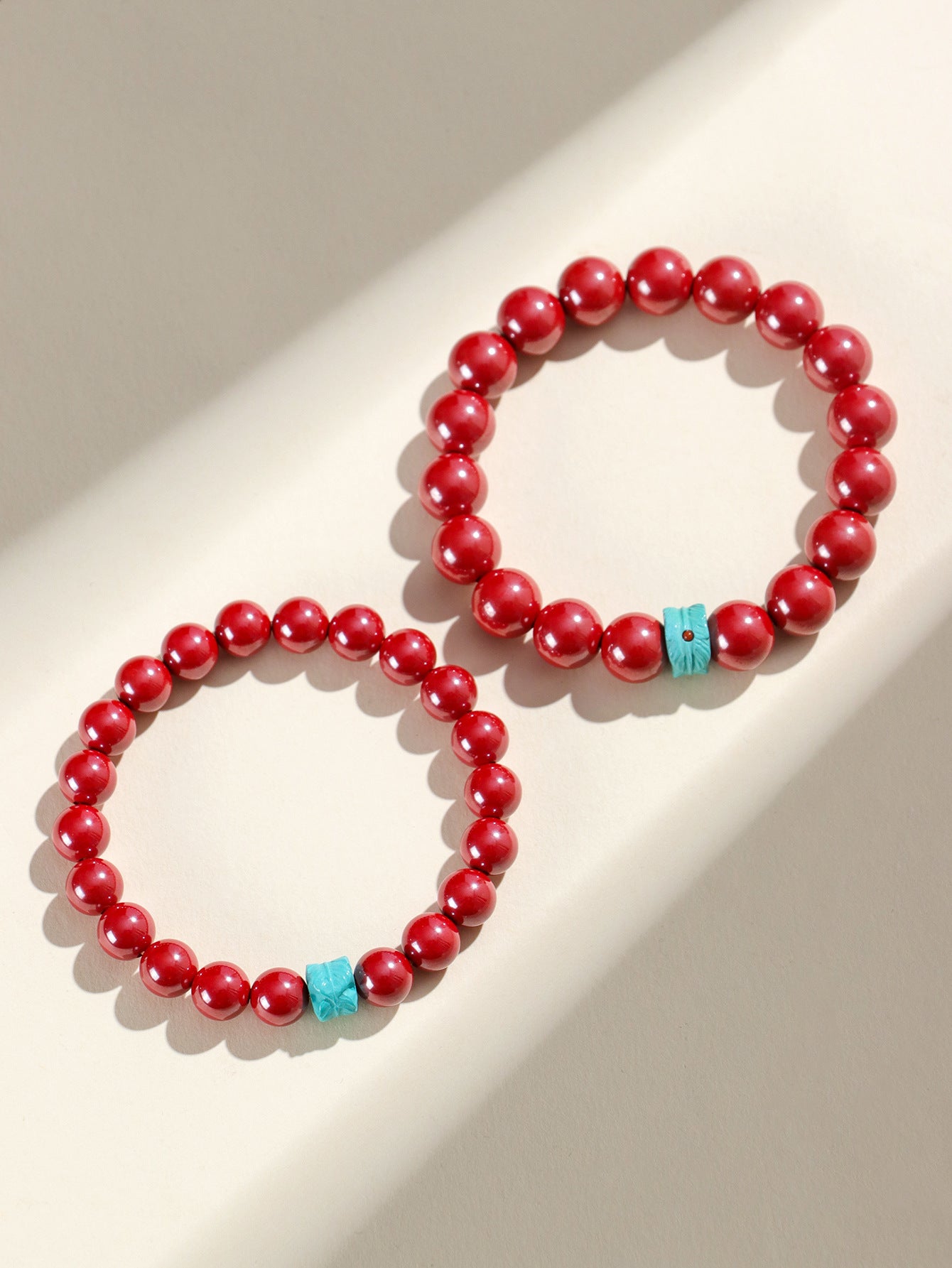 Planderful Fortune's Favor Bracelet – Elegant Cinnabar Mosaic Design