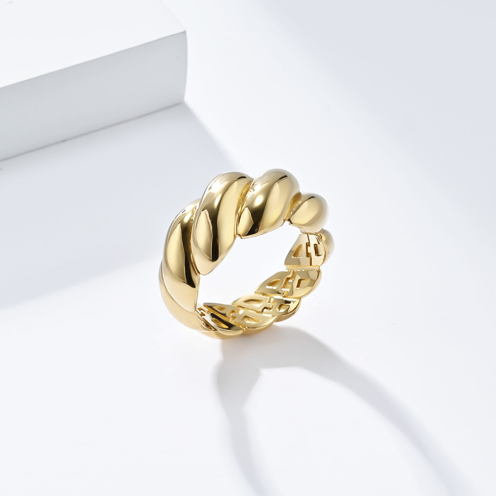 Planderful Titanium Steel Ring With Personalized Twist Design For Women Elegant Light Luxury Jewelry