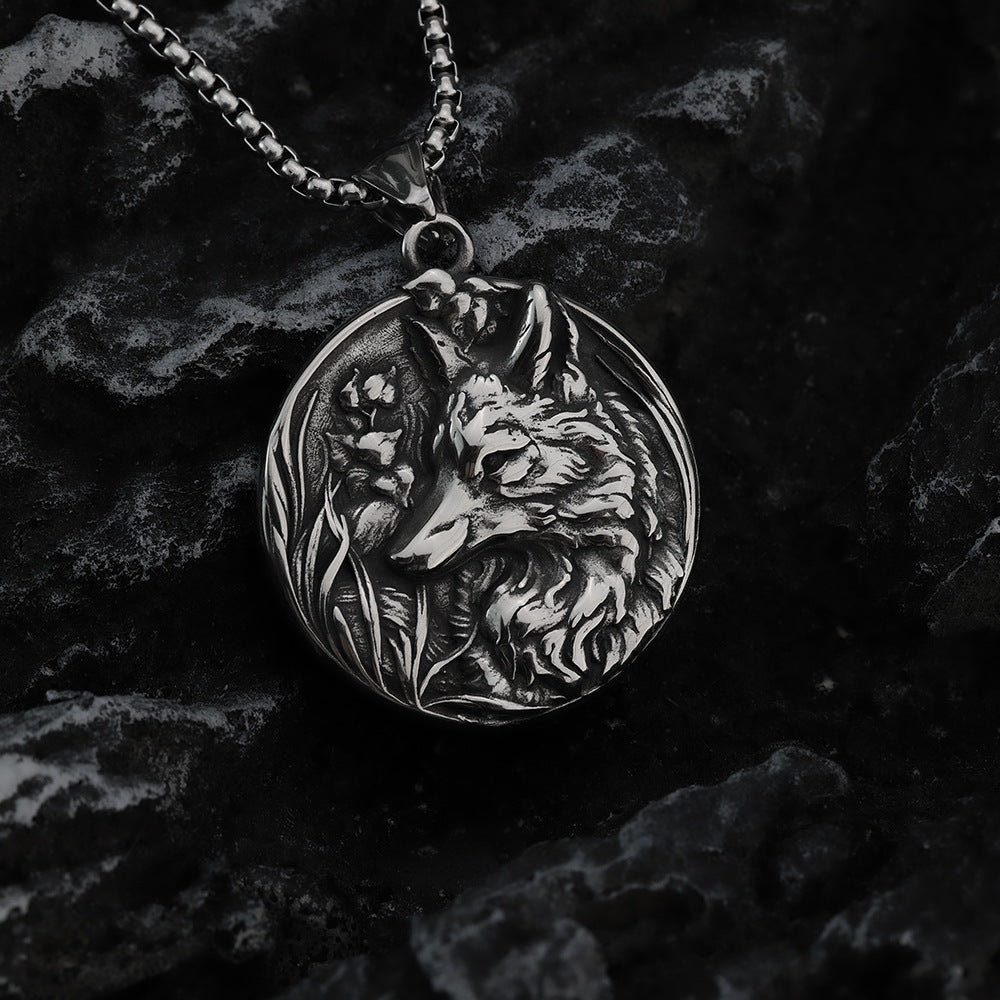 European And American Retro Stainless Steel Viking Wolf Pendant Necklace