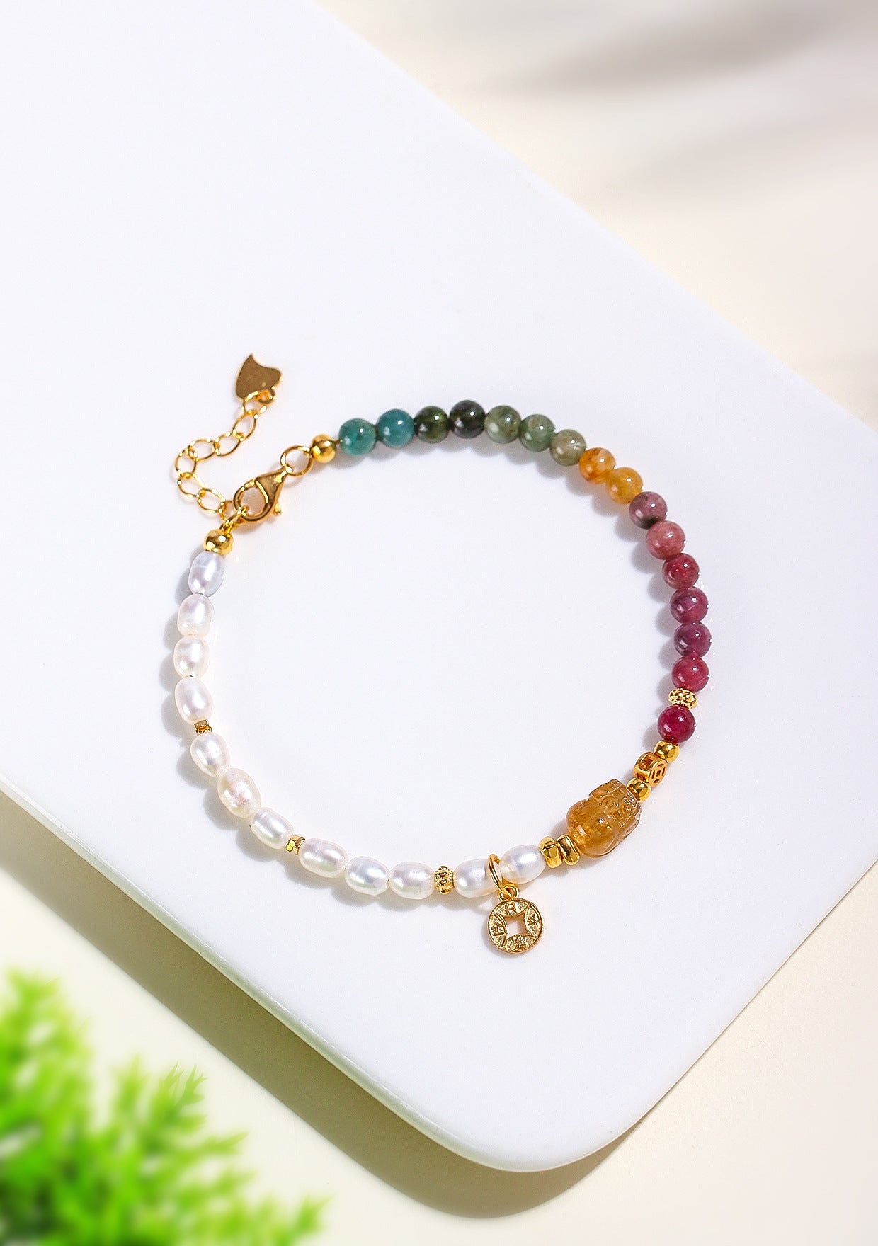 Planderful Fortune's Favor Bracelet – Elegant Freshwater Pearl and Tourmaline Design