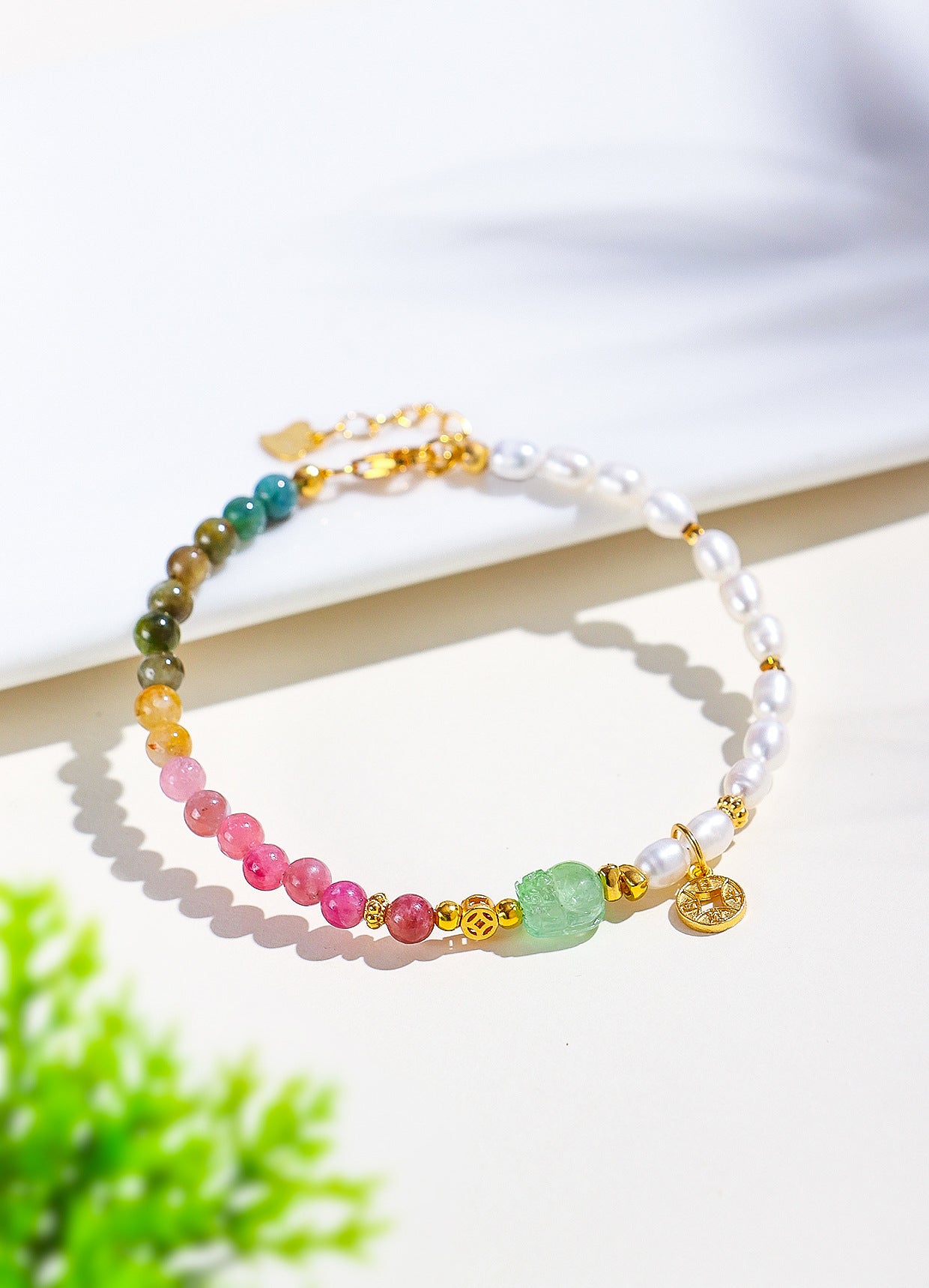 Planderful Fortune's Favor Bracelet – Freshwater Pearl and Tourmaline Design