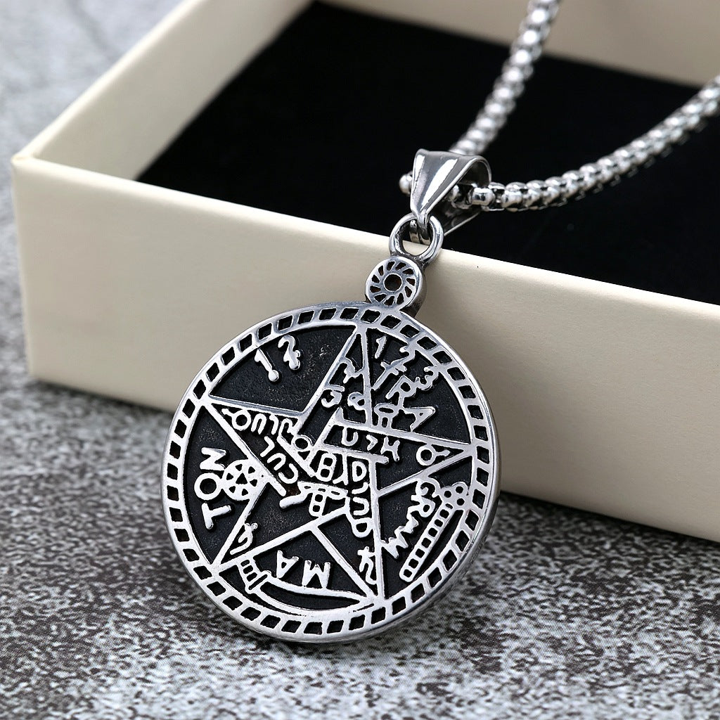 Vintage Single-Sided Stainless Steel Pendant Necklace