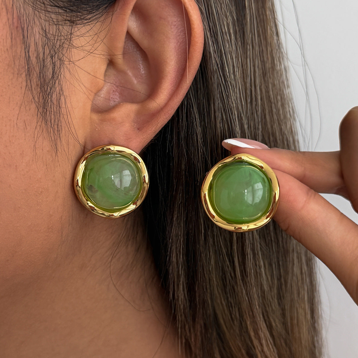 Planderful Elegant Versatile Stainless Steel Stud Earrings With Gold Edge And Wavy Round Look For Everyday Women