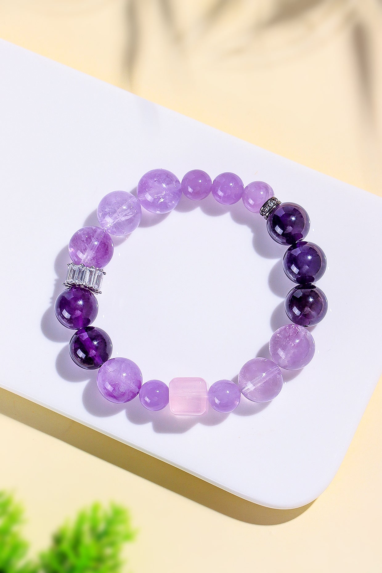 Planderful Fortune's Favor Amethyst Bracelet – Elegant Dreamy Design