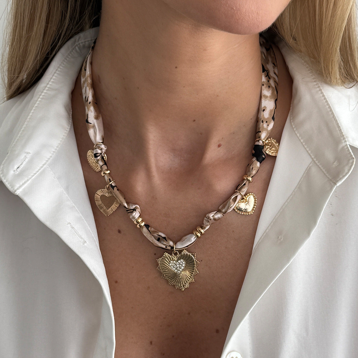 Scarf Heart Pendant Collarbone Necklace