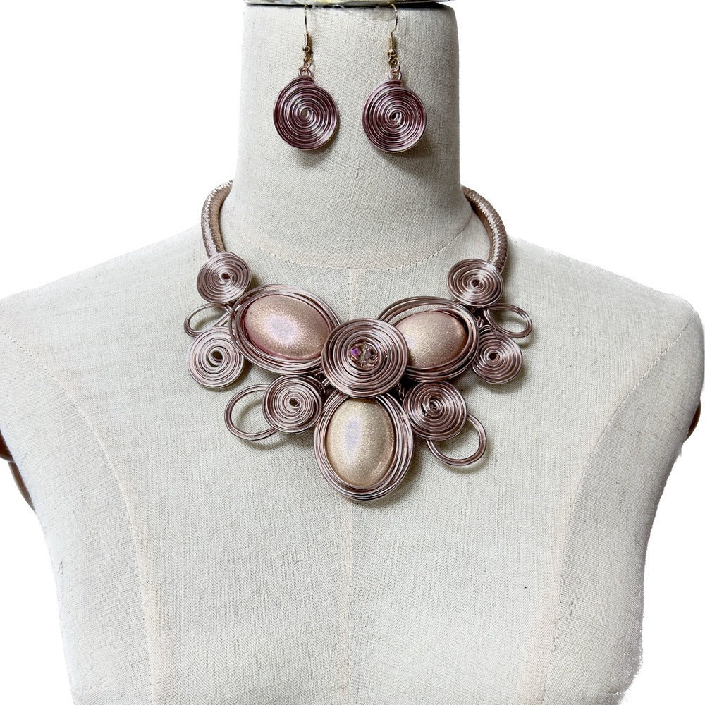 Planderful Savanna Rhythms Necklace – Handmade Exaggerated Floral Design