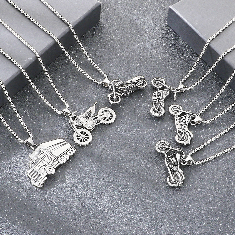 Style Skull Motorcycle Pendant, Punk Stainless Steel Trendy Man Truck Locomotive Pendant Necklace