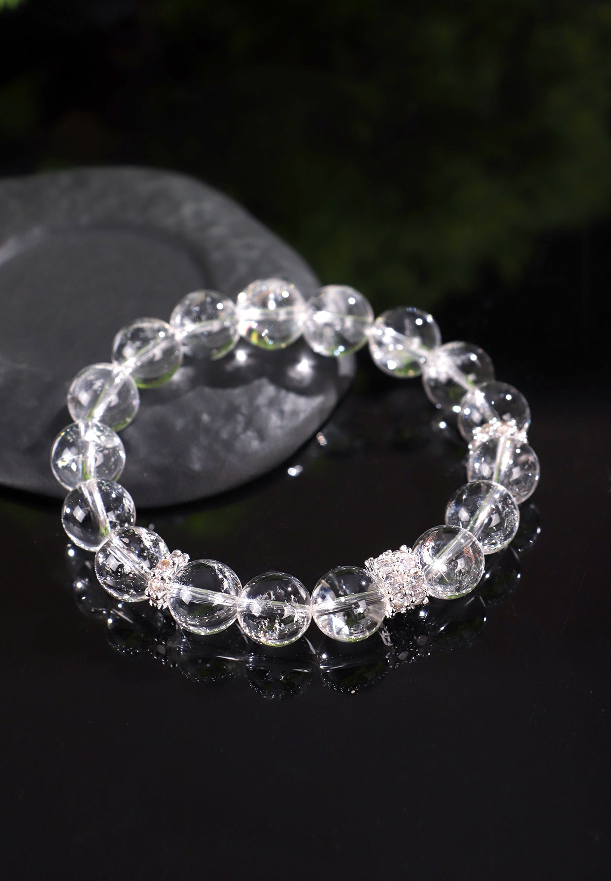 Planderful Fortune's Favor Bracelet – Elegant White Crystal Beads