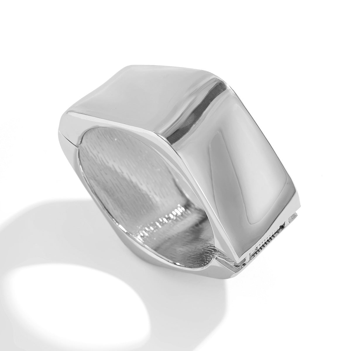 Planderful Vienna Verve Geometric Rhombus Metal Bracelet for Bold Fashion Lovers Industrial Statement Jewelry