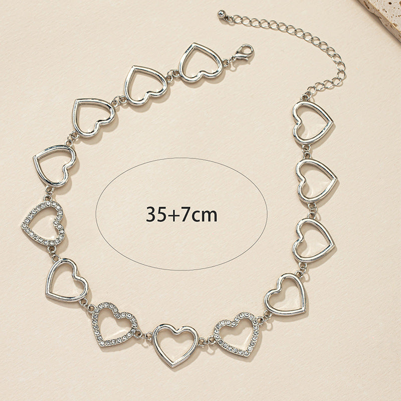 Retro Hollow Irregular Collarbone Chain Necklace - Vienna Verve Collection