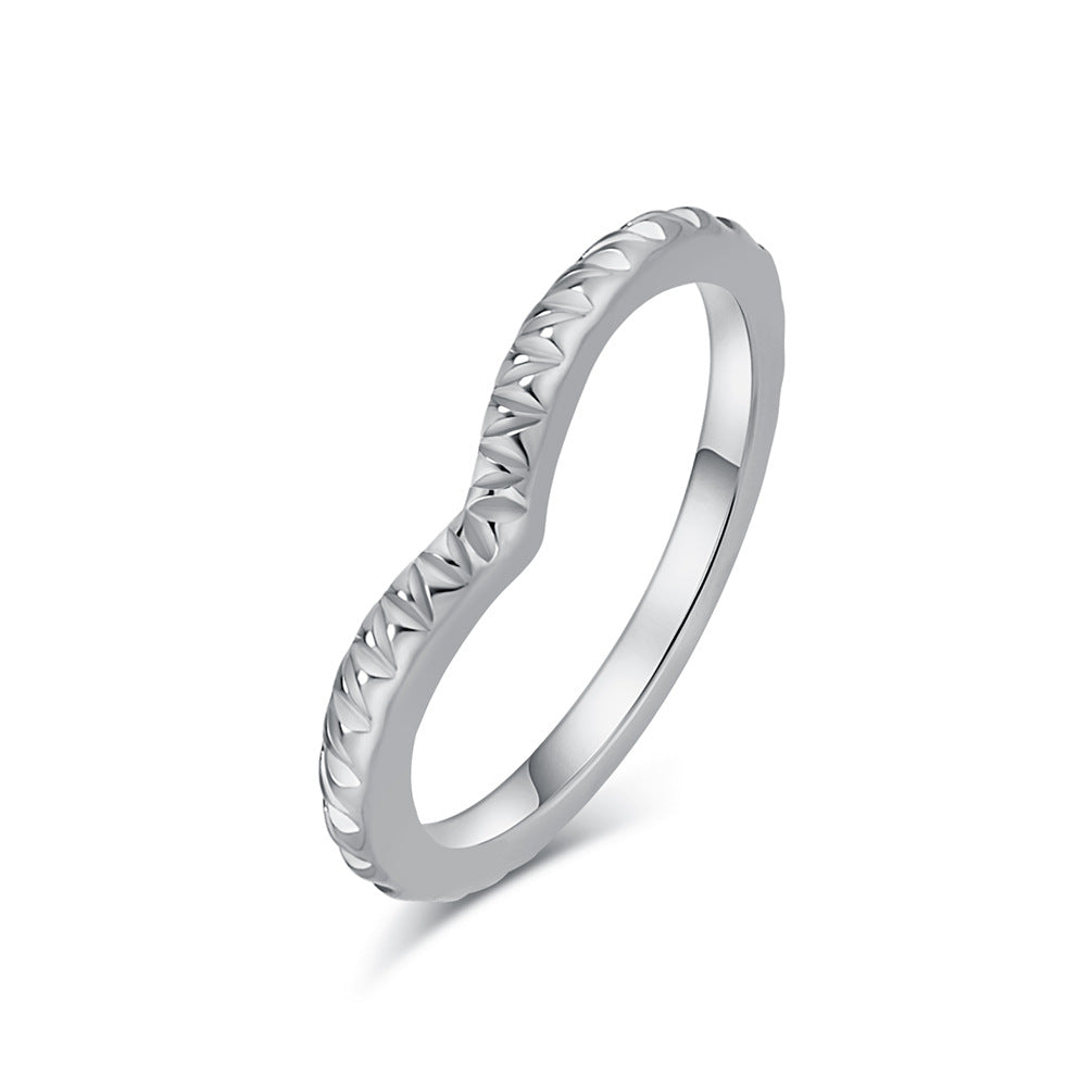 Planderful Titanium Steel Ring For Women Peach Heart Minimalist Design Light Luxury Everyday Jewelry