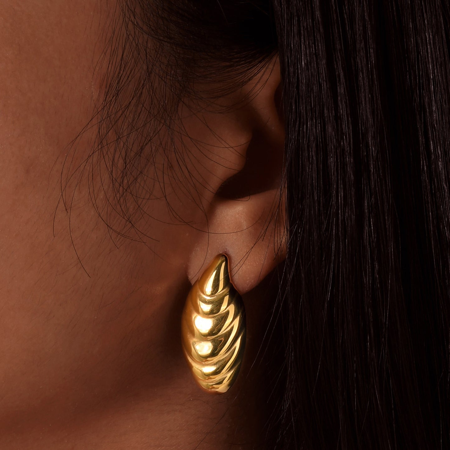 Jewelry Stainless Steel Arc Geometric 18K Gold Stud Earrings Ladies