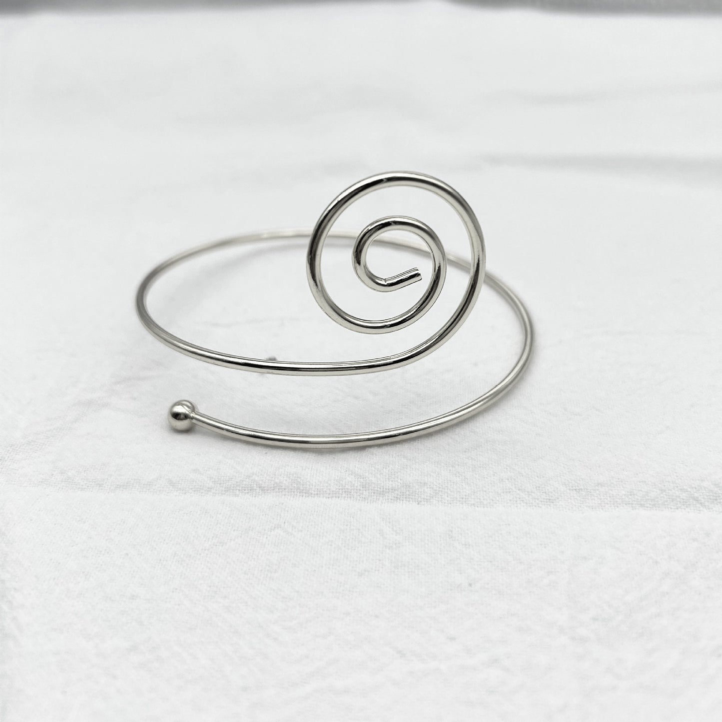 Planderful Savanna Rhythms Bracelet Set – Exaggerated Metal Design with Zircon Encrusted Detail