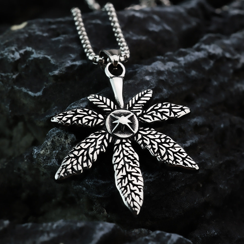 European And American Retro Men's Jewelry Maple Leaf Pendant Necklace