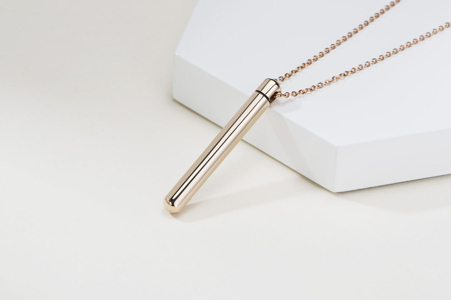 Urn Necklace Stainless Steel Zircon Pendant Necklace Openable