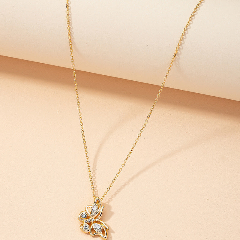 Trendy Accessories Collection: Metal Butterfly Necklace with Retro Flair