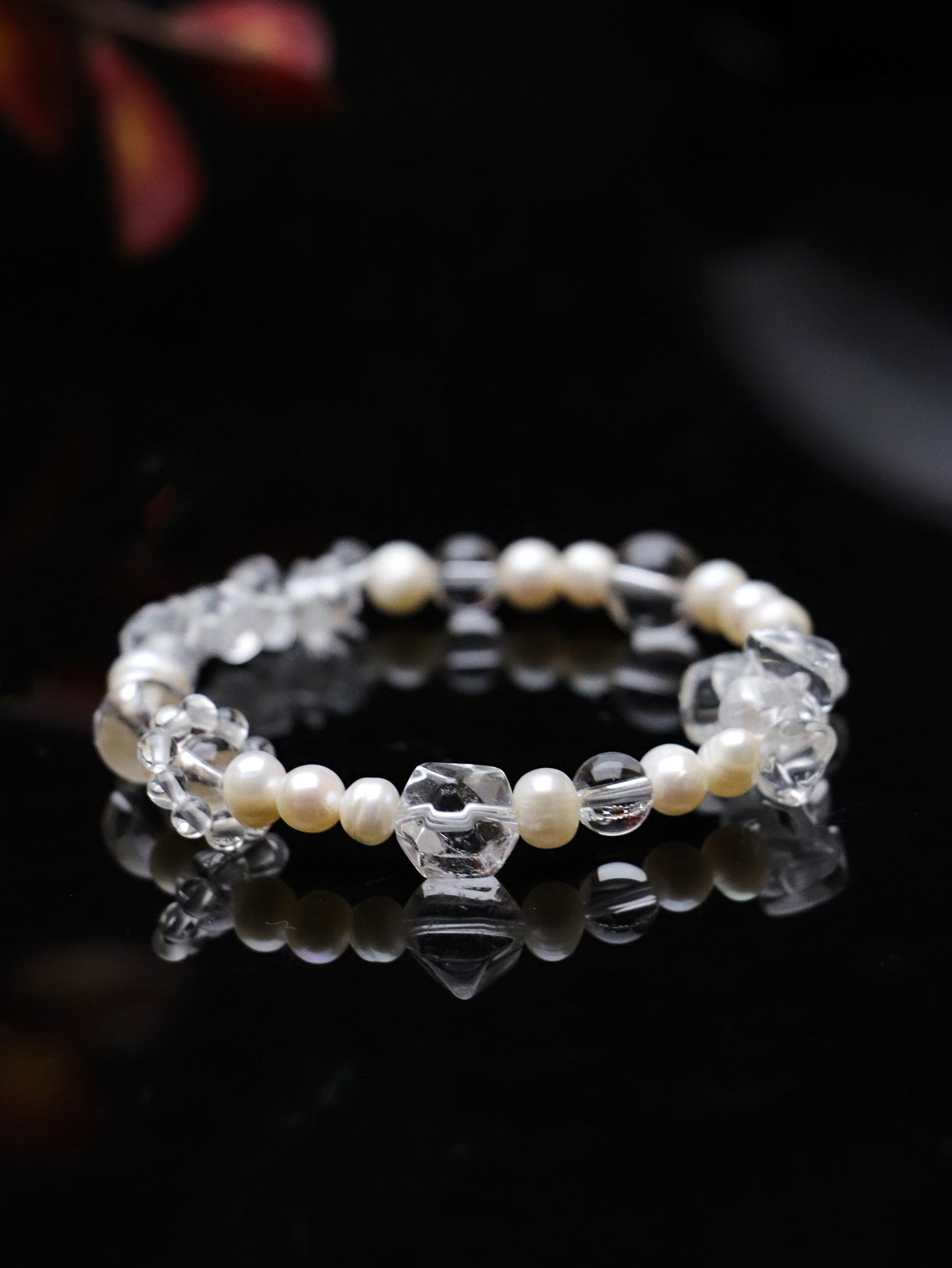 Planderful Fortune's Favor Bracelet – Elegant Koi Design with Freshwater Pearls