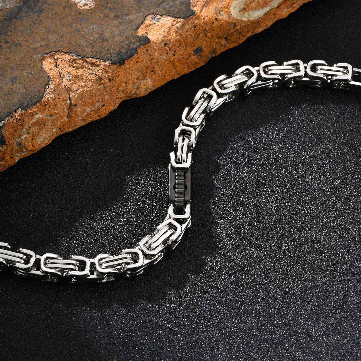 Planderful Stainless Steel Byzantine Chain Bracelet for Men