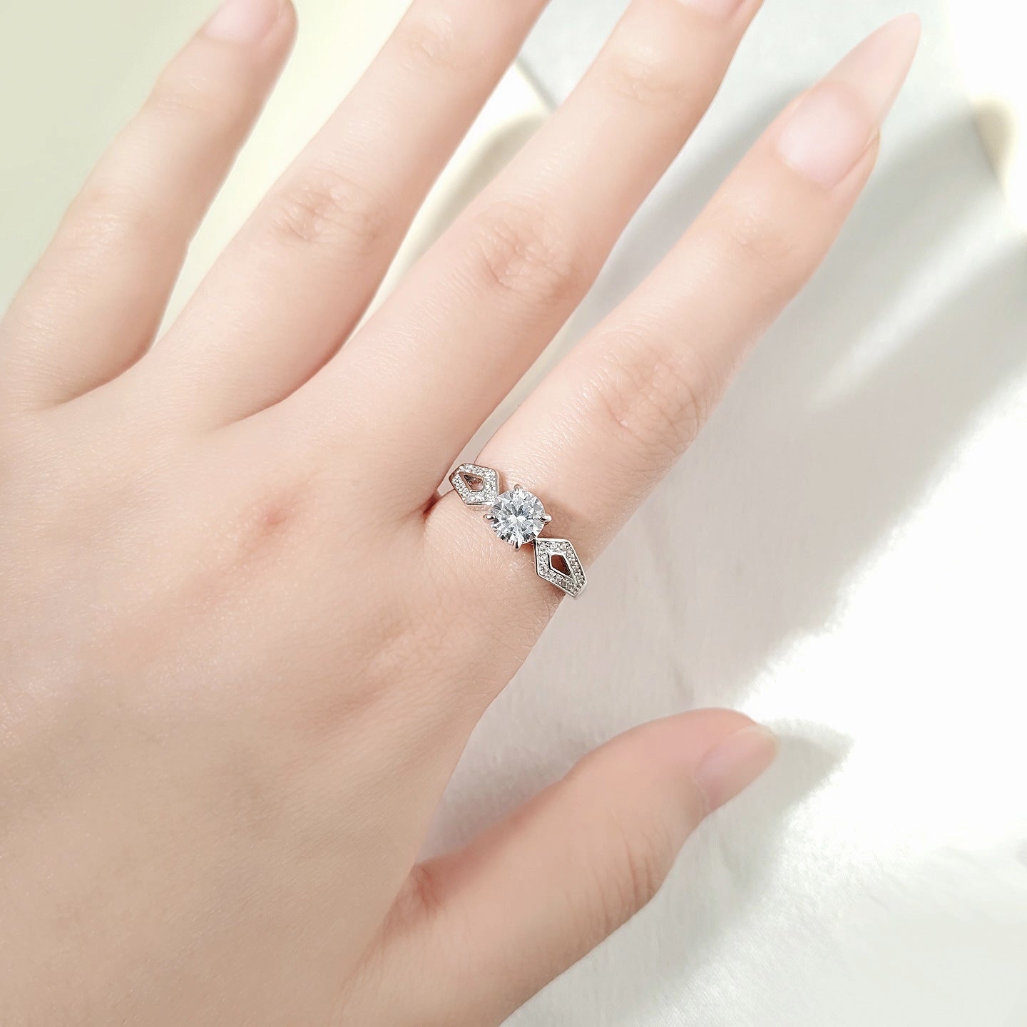 Planderful Sterling Silver Zircon Ring For Women Elegant Luxurious Sparkle Everyday Jewelry