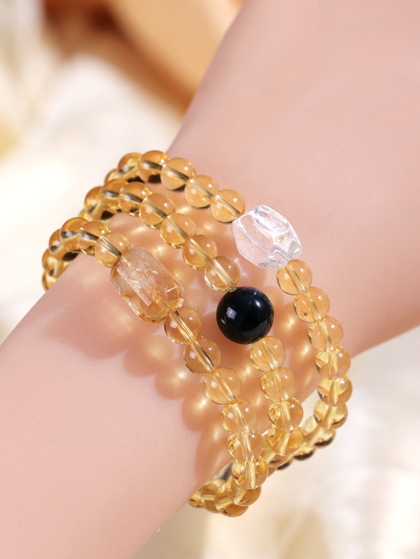 Planderful Fortune's Favor Bracelet – Elegant Citrine and Crystal Design