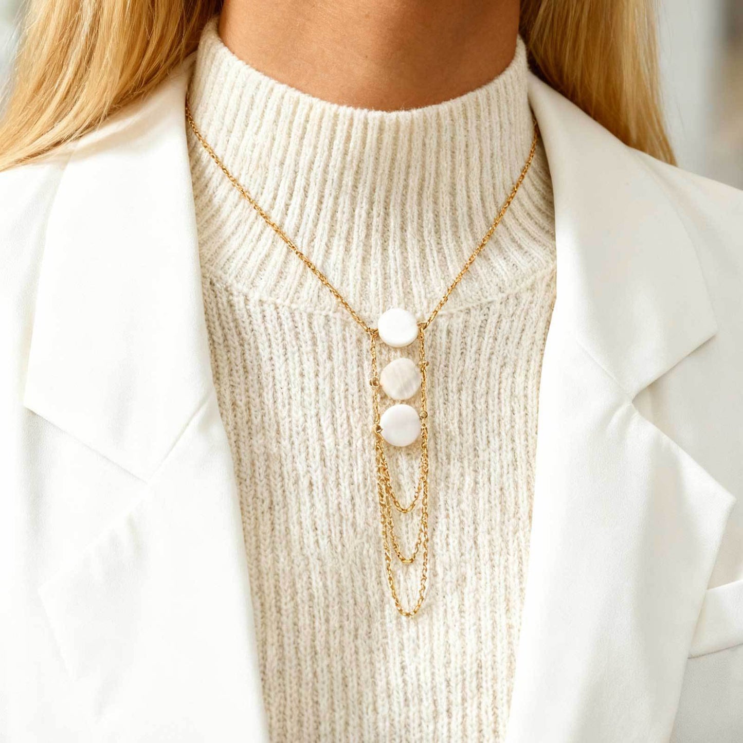 Stainless Steel Layered Geometric Flat Cross Chain Round Shell Piece Y-Shaped Necklace