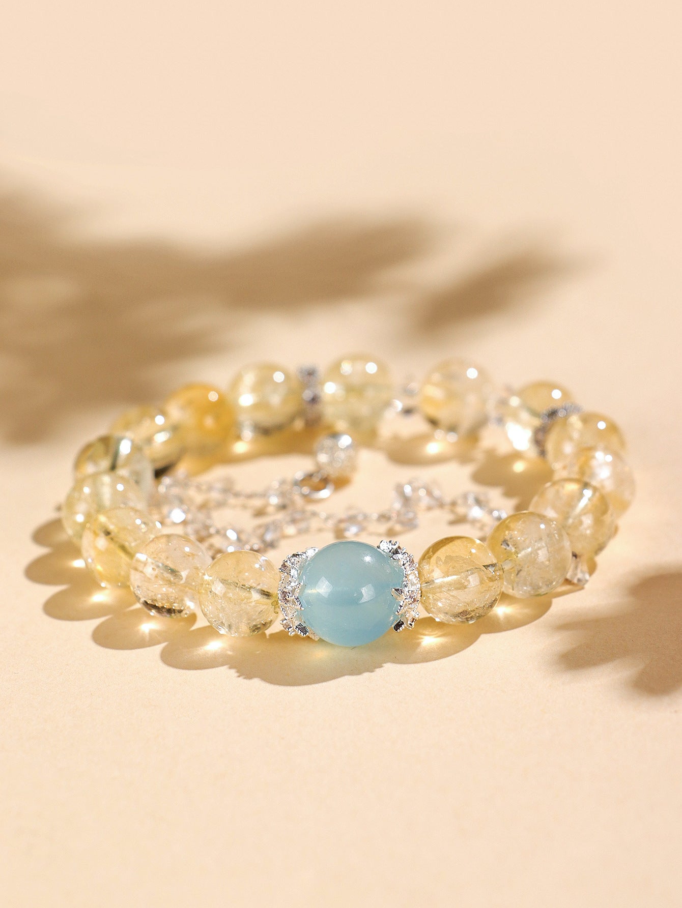 Planderful Fortune's Favor Bracelet – Elegant White Crystal Design