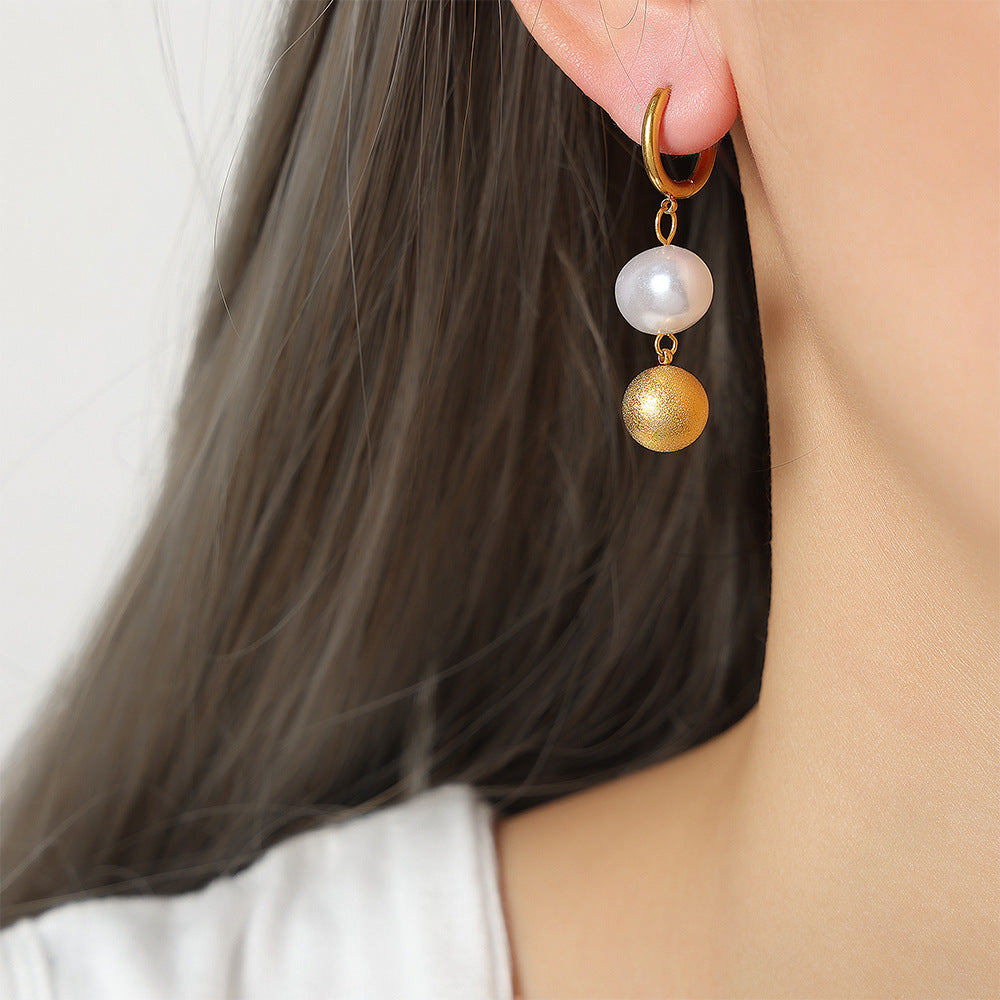 Regal Retro Imitation Pearl Earrings - Planderful Palace Collection
