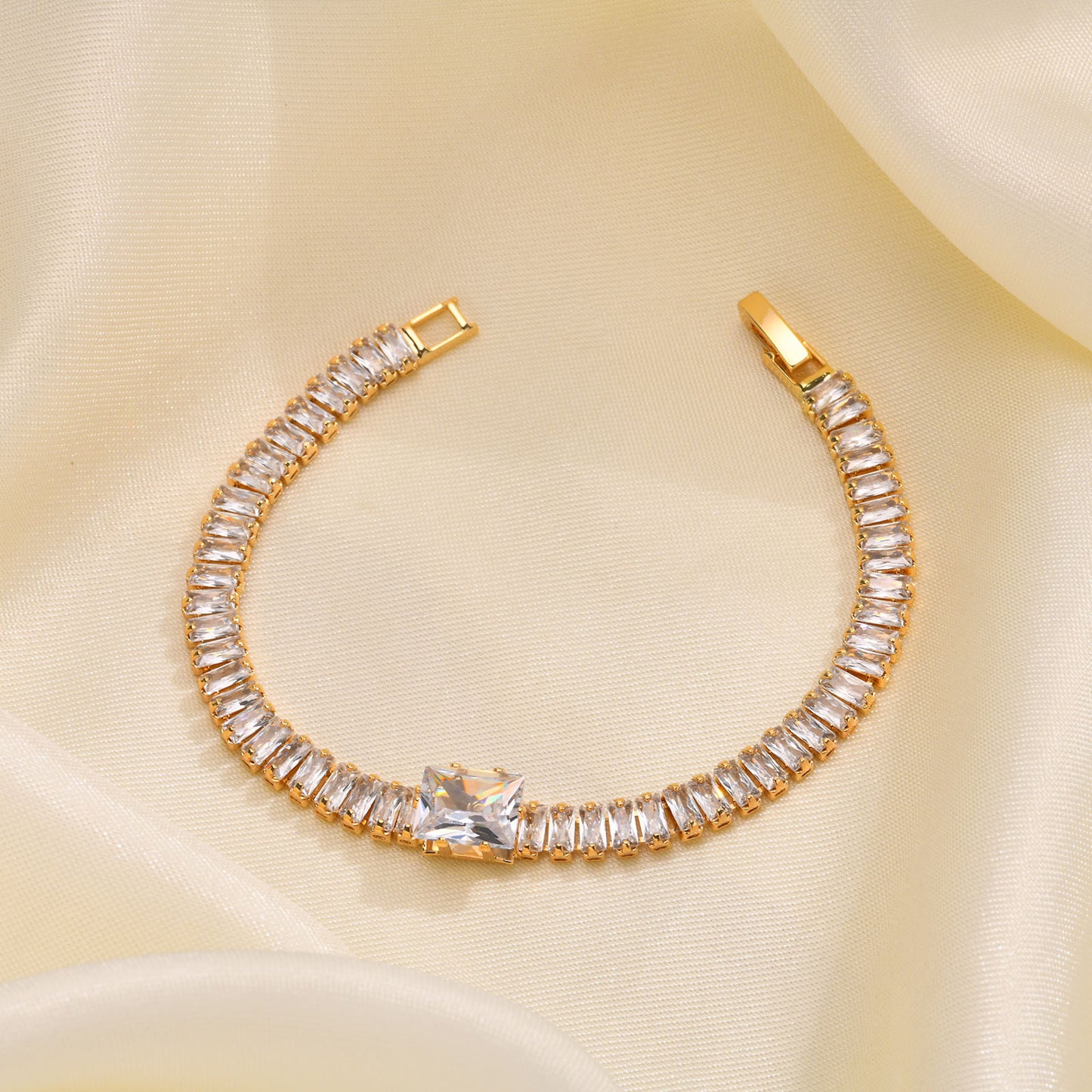 Copper Bracelet Square Heart Four-Leaf Clover Jewelry Wholesale