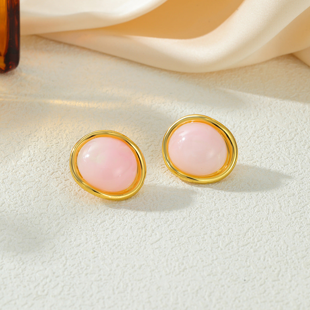 Planderful Mirror-Finish Stainless Steel Earrings Amber Gradient Geometric Statement For Fashion Forward Women
