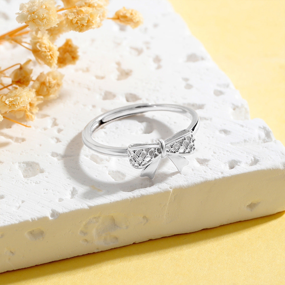 Planderful Everyday Genie S925 Sterling Silver Bow Hollow Ring – Light Luxury for Women