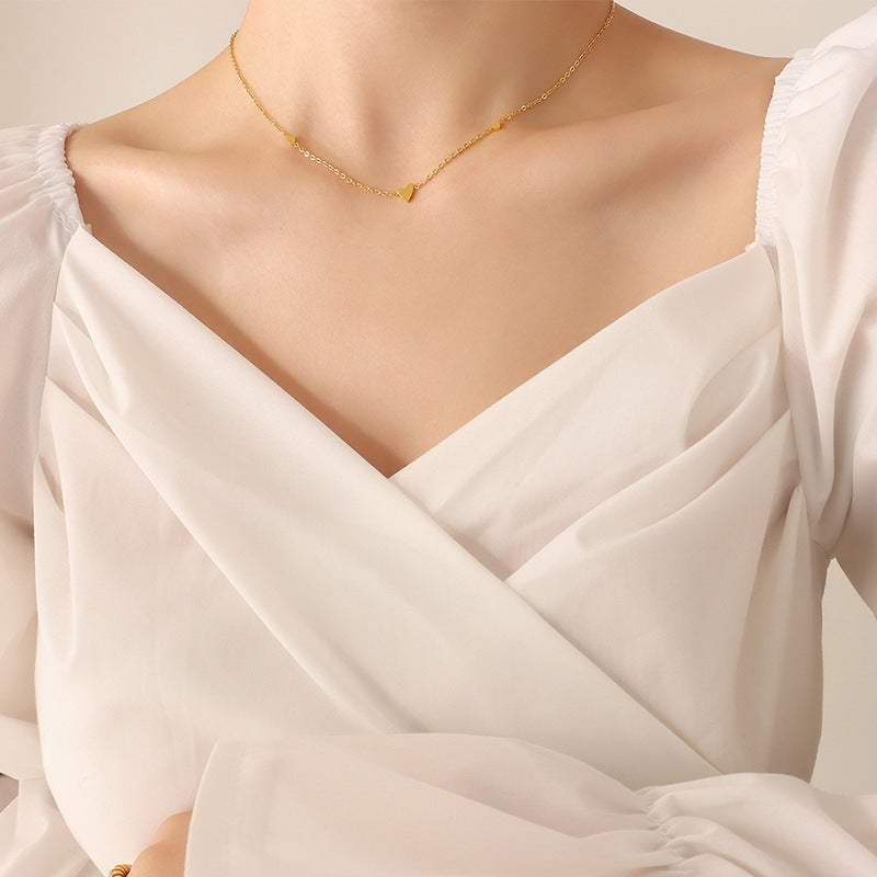 Glimmering Gold-Plated Titanium Necklace - Dainty Genie-inspired Jewelry