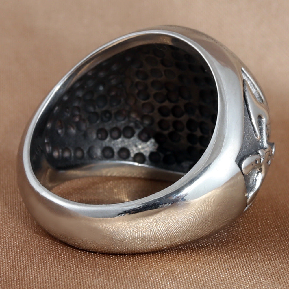 Titanium Steel Retro Compass and Axe Ring for Men - Trendy Personalized Accessories