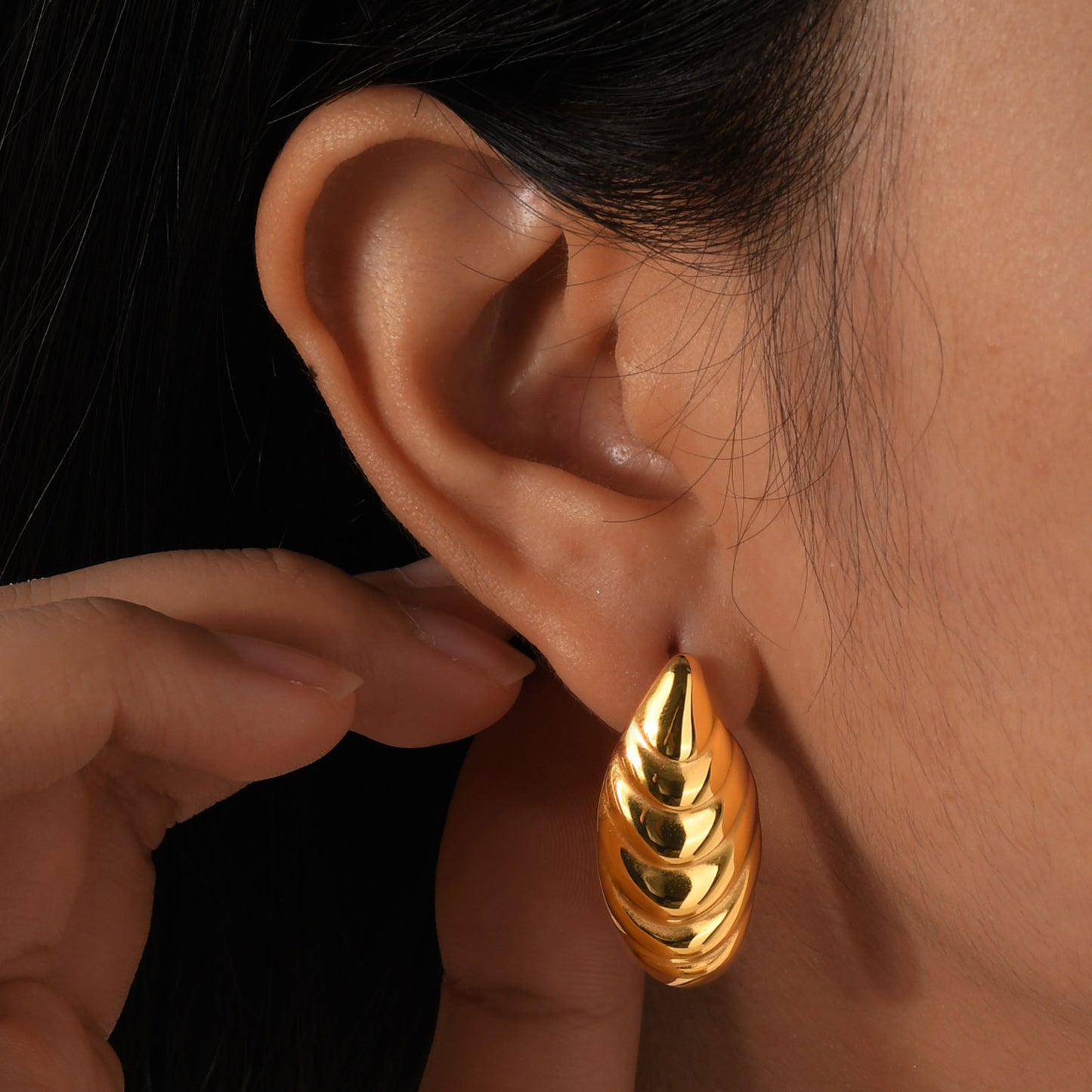 Jewelry Stainless Steel Arc Geometric 18K Gold Stud Earrings Ladies