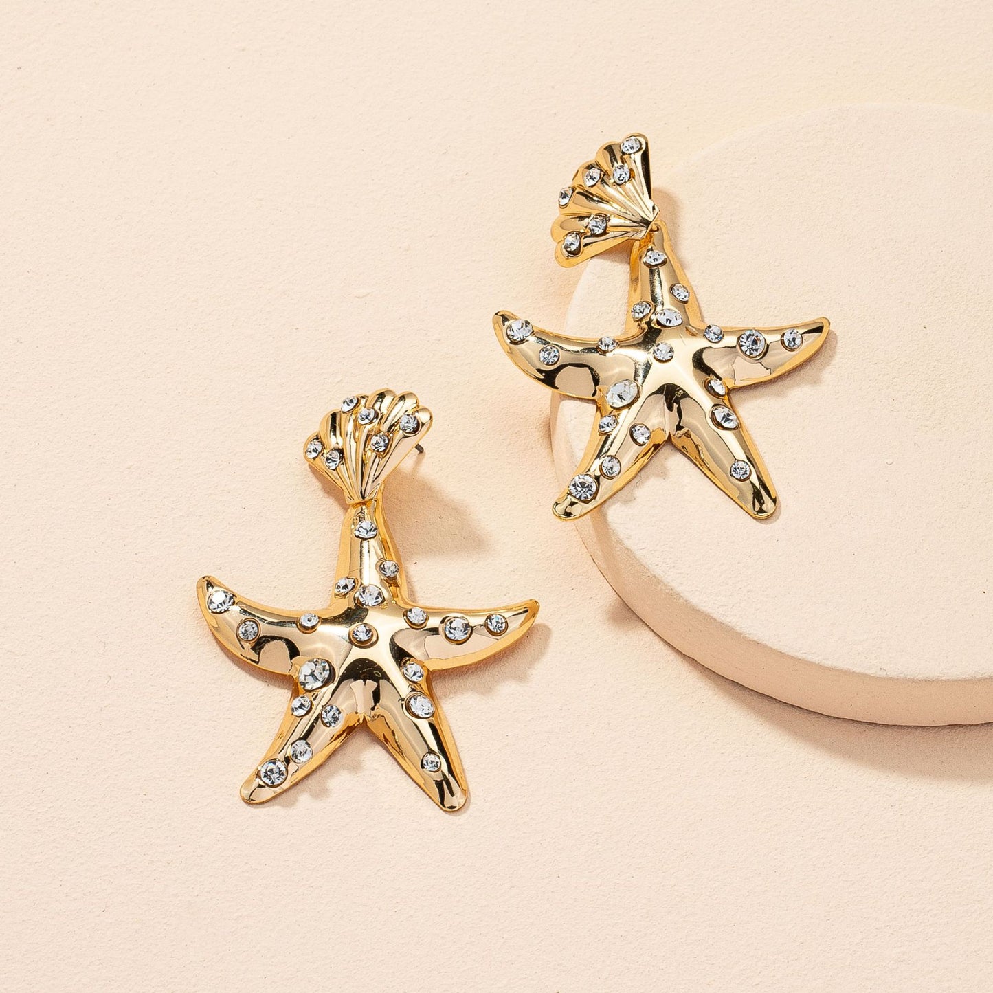 Starfish Starlet Earrings - Retro Exaggerated Fashion Jewelry for Women