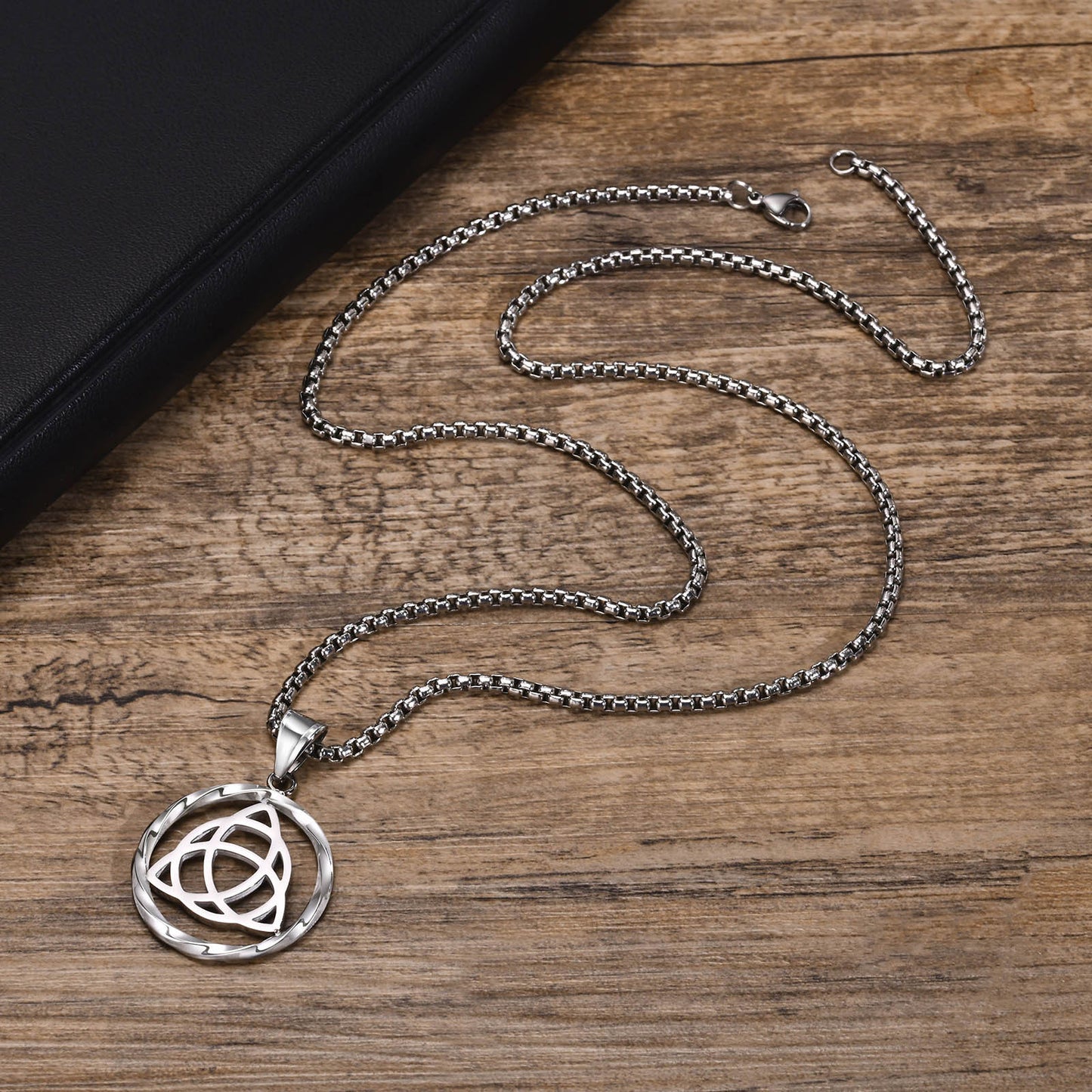 Men's Pendant Necklace Rust Steel Celtic Viking Mobius Symbol