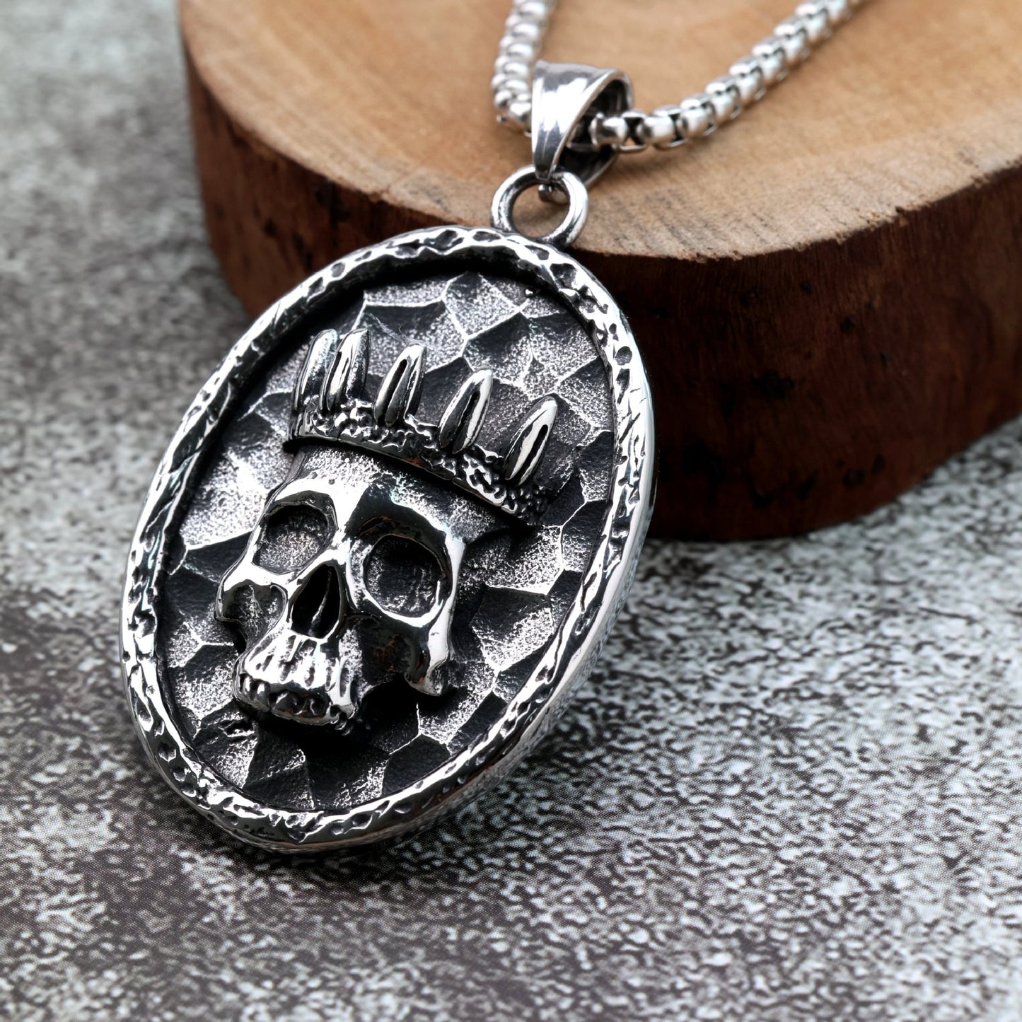Planderful Crown Skull Pendant For Men Stainless Steel Single Sided Punk Style Jewelry